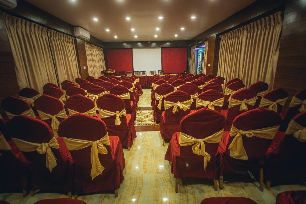 Hotel Prakash International Hetauda Kültér fotó