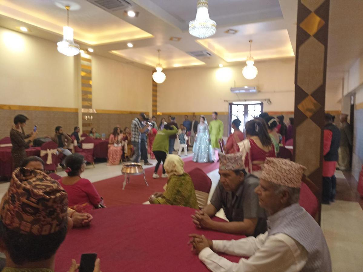 Hotel Prakash International Hetauda Kültér fotó