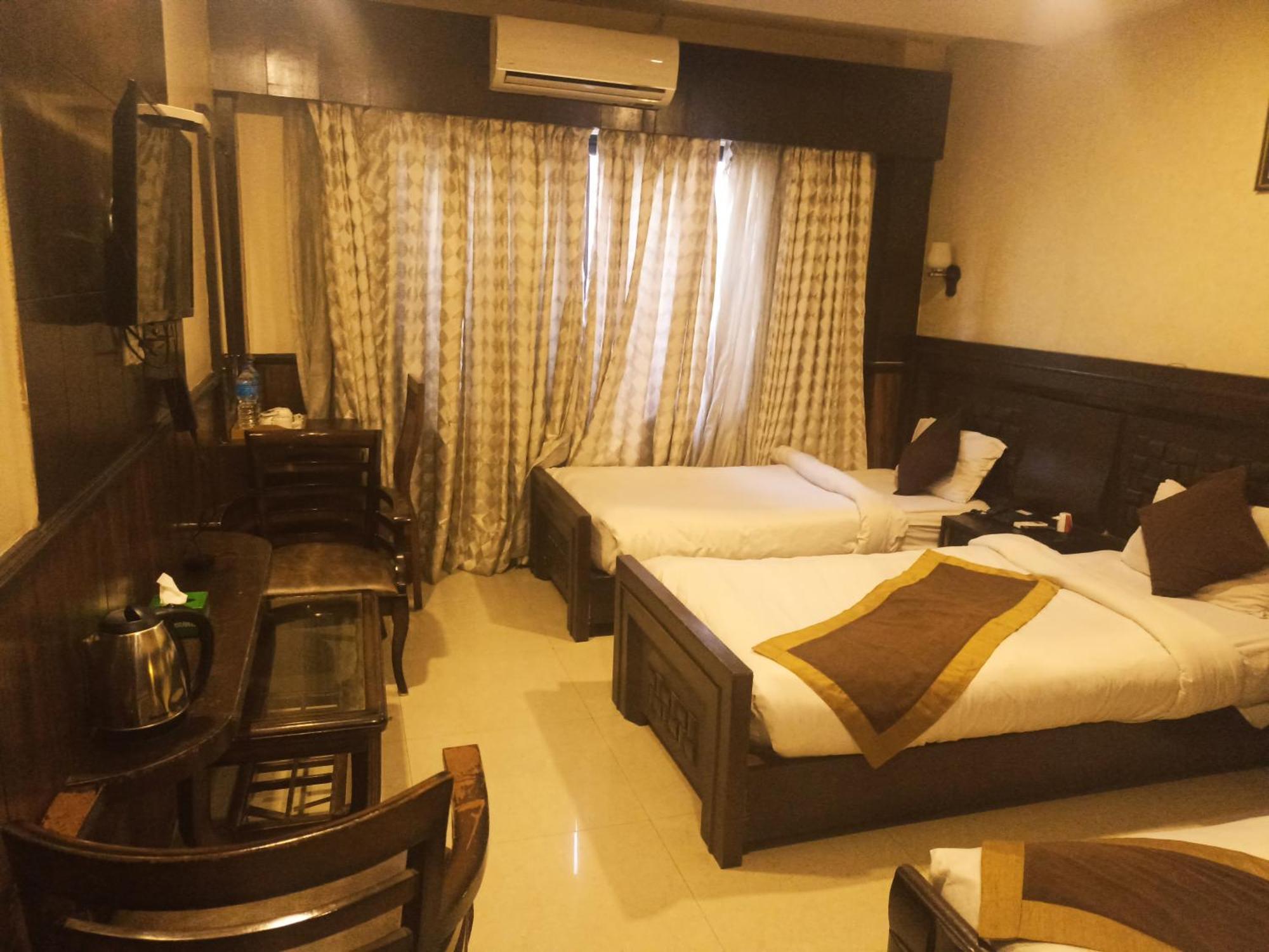 Hotel Prakash International Hetauda Szoba fotó
